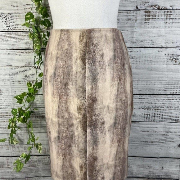 Catherine Skirt size 6 Brown Tan Faux Fur Pencil Knee Casual Career College Club - Picture 2 of 9